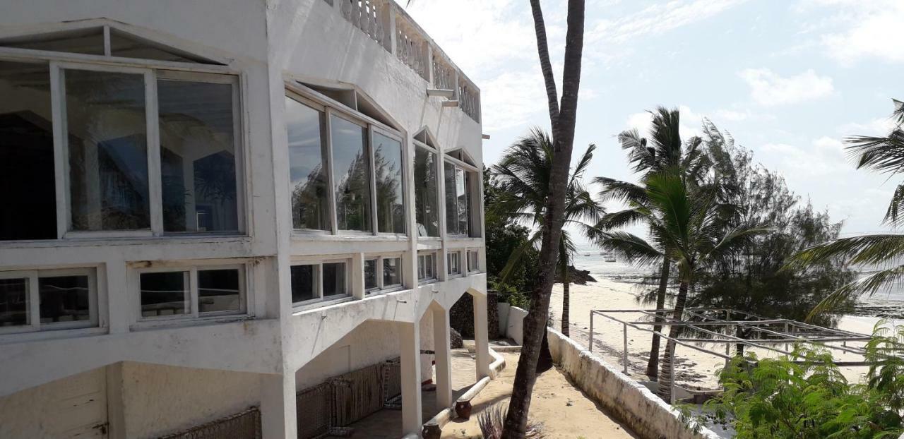 Tamu Beach Resort Malindi Exterior foto